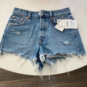 Mid rise zara denim shorts